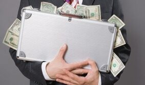 Кредиторы ЗАО «ФЦСР» требуют отстранить руководство компании от управления
