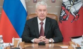 Сергей Собянин обсудил с директорами идею стандарта московской старшей школы