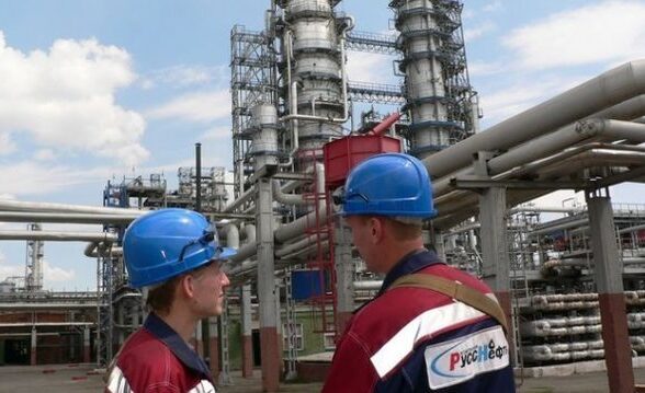 1.В новом году «РуссНефть» М. Гуцериева направит на благотворительность до 1 млрд рублей