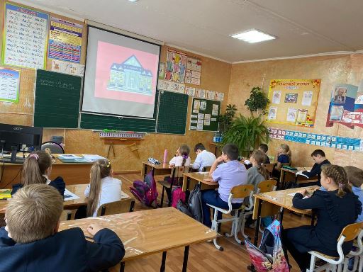 В рамках 20-летия Дня народного единства культурно-образовательный проект проводит Фонд «Ноосфера» Елены Батуриной