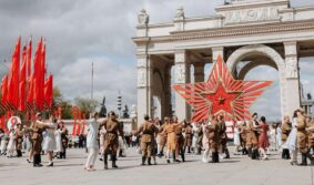 Более 2,5 тысячи патриотических мероприятий прошло на культурных площадках Москвы в Год защитника Отечества