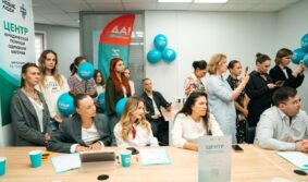 От суда до сада: в партии «Новые люди» бесплатно помогут матерям-одиночкам